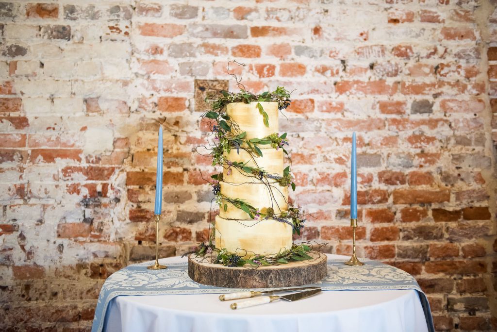 Buns For Fun gold wedding cake Norfolk
