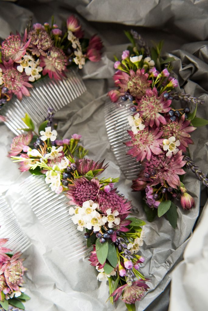 Flower hair garlands for bridesmaids