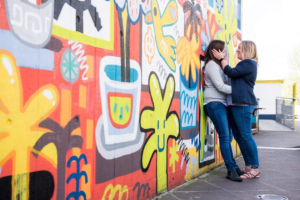 creative couples photography with London street art