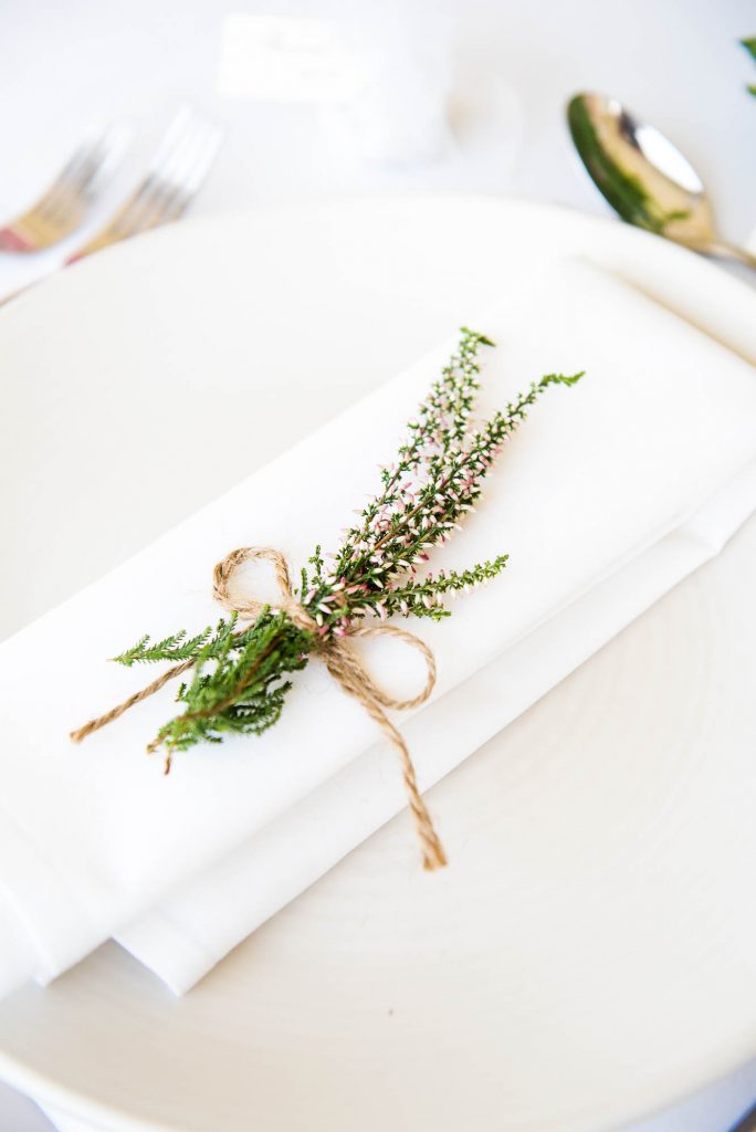 Outdoor Wedding Photography Surrey, Simple Heather Wedding Favour With Brown Twine