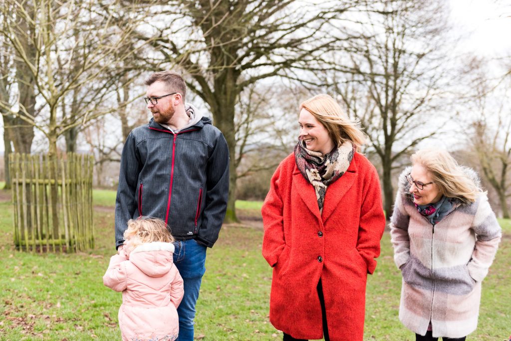 family photography guildford, Natural and relaxed family photography shoot