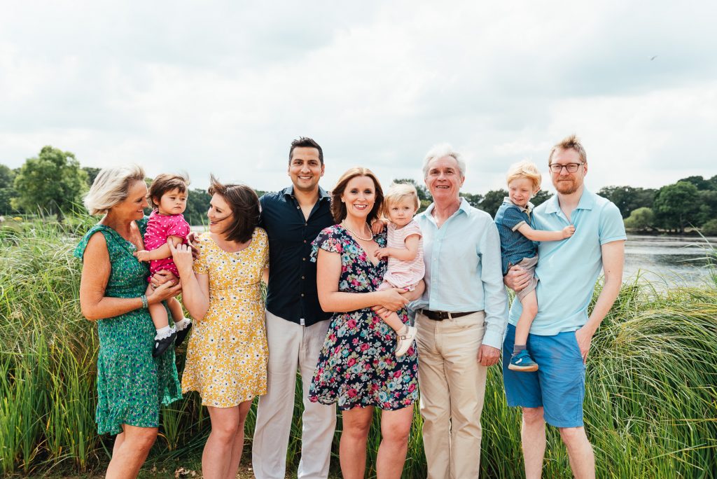Outdoor natural and relaxed family shoot in Richmond Park