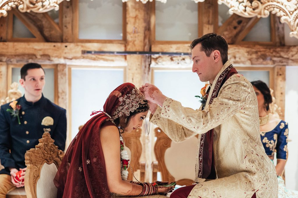 Couple in a Hindu wedding ceremony