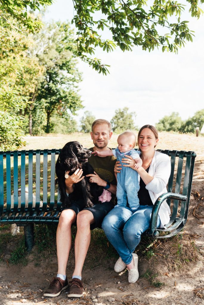 Relaxed family portrait, Holmbury Hill family shoot