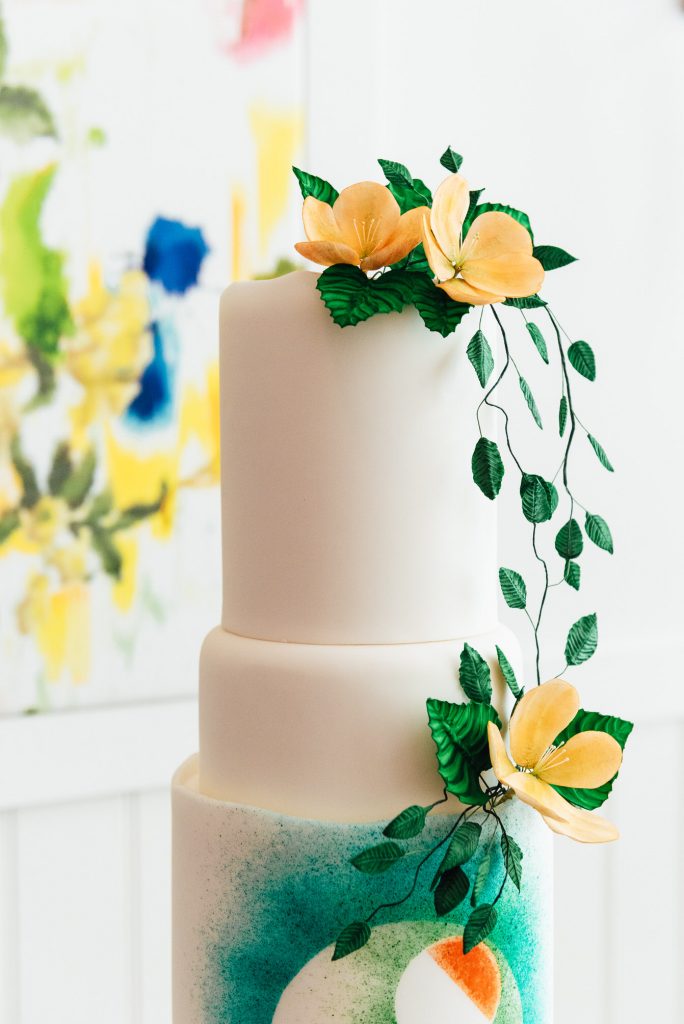 Modern Three tiered wedding cake