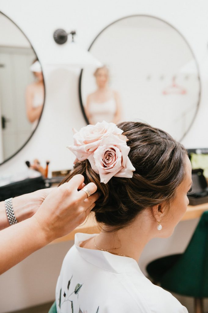 Real Roses In Wedding Hair Style