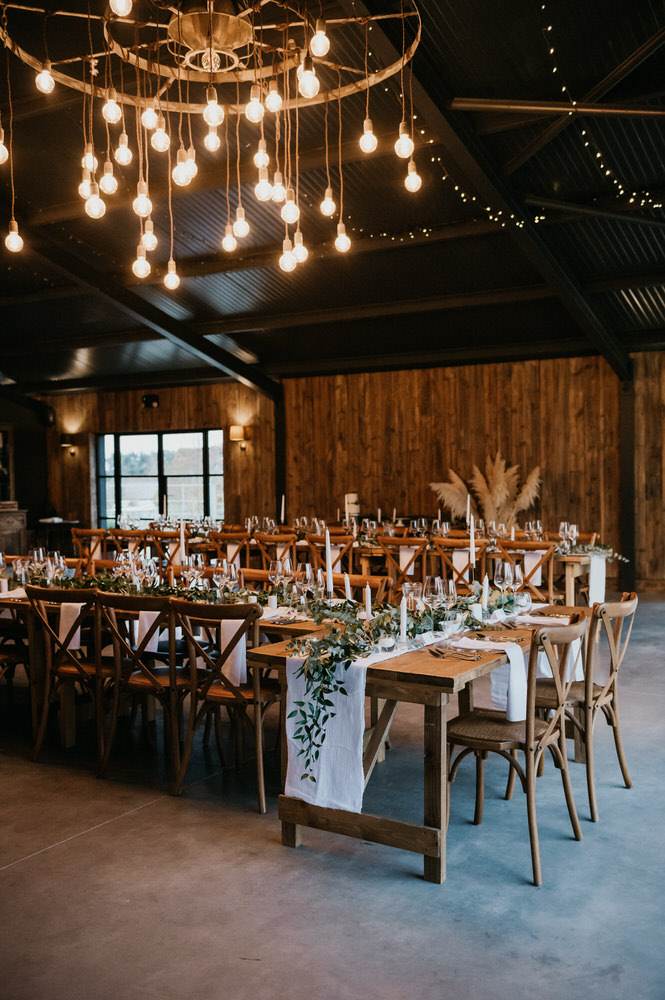 Rustic and Romantic Wedding Breakfast Room