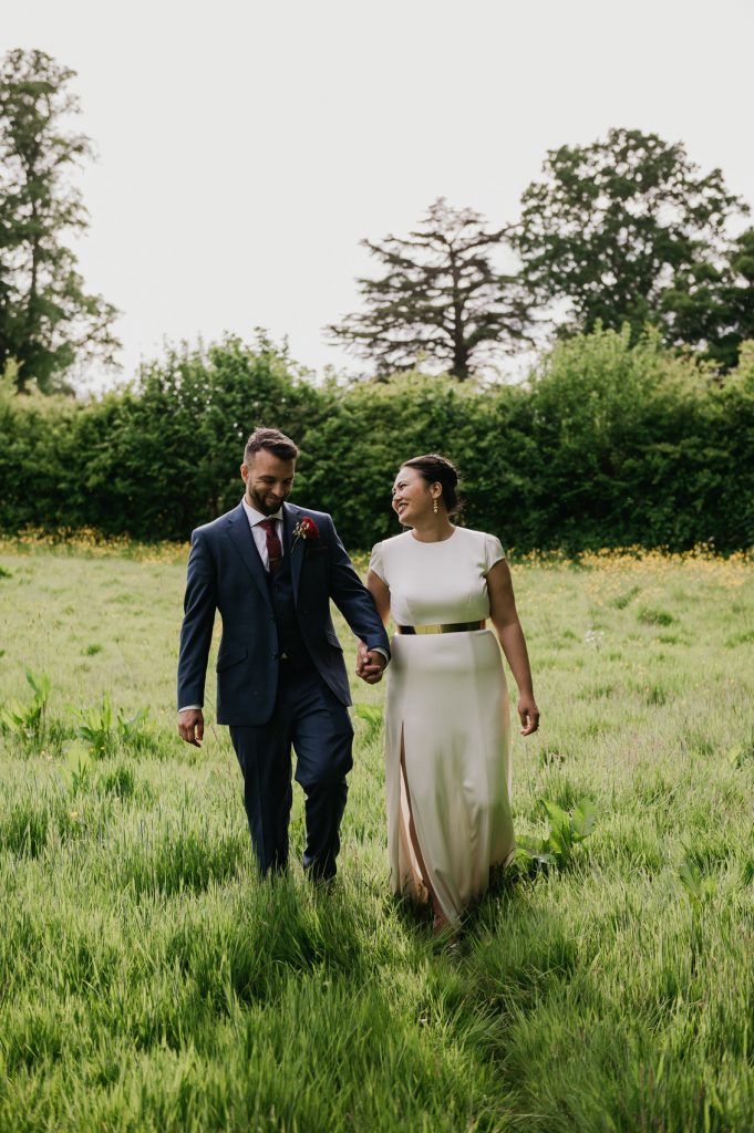 Relaxed and Natural Couples Wedding Portraits