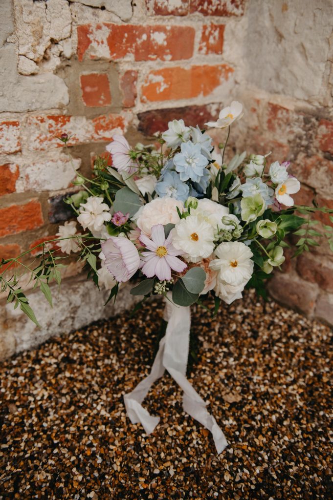 Natural Floral Wedding Bouquet for Bride 