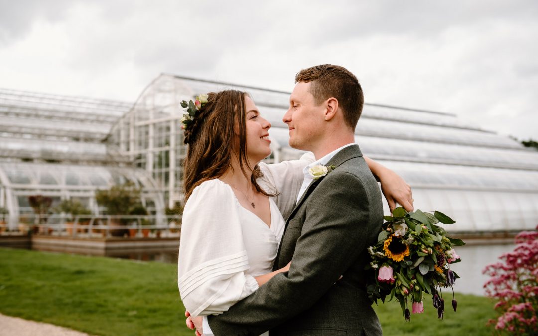 Surrey Wedding Photography – RHS Wisley Garden Wedding