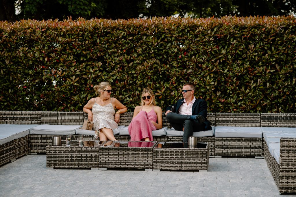 Candid Guest Photography, Outdoor Wedding 