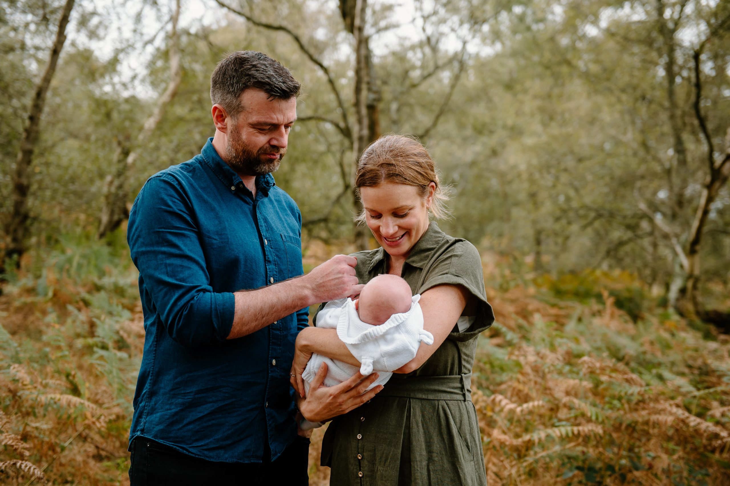 Relaxed Outdoor Family Portrait - Surrey Family Photography
